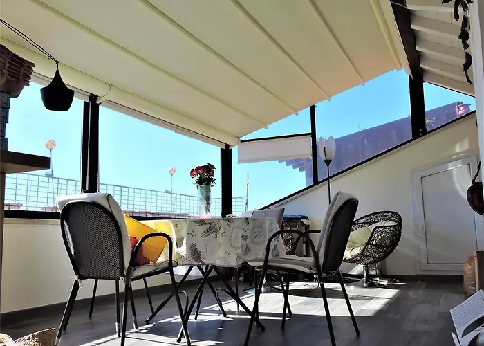 Lägenhet Miro' Attic